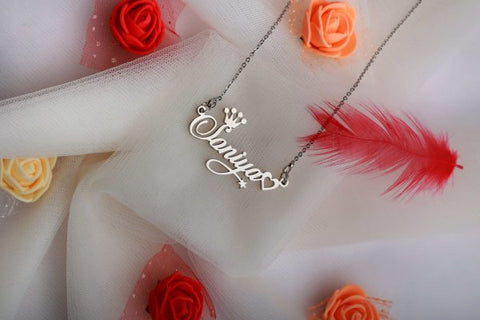 Giggling Gifts Special Design Customized Name Pendant